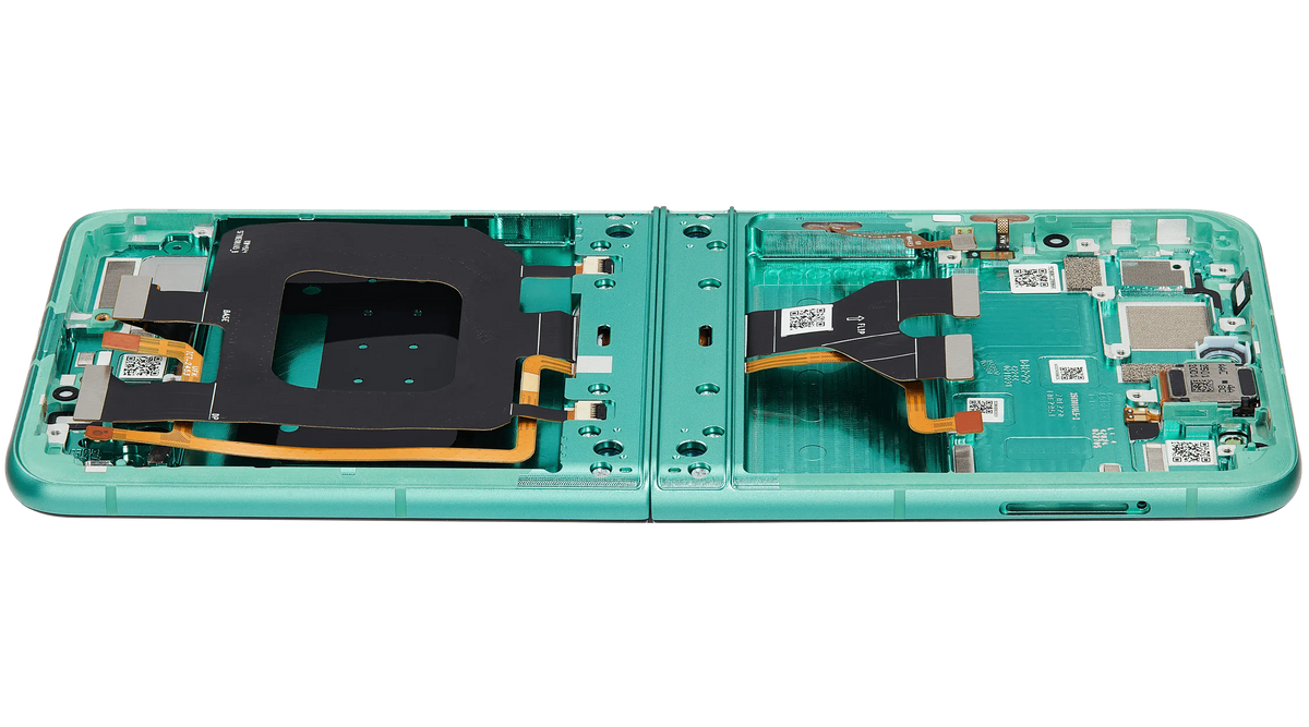 OLED Assembly With Frame For Motorola Razr 2025 / Razr 60 (XT2553 / 2025) (Refurbished) - Motorola replacement part image 6
