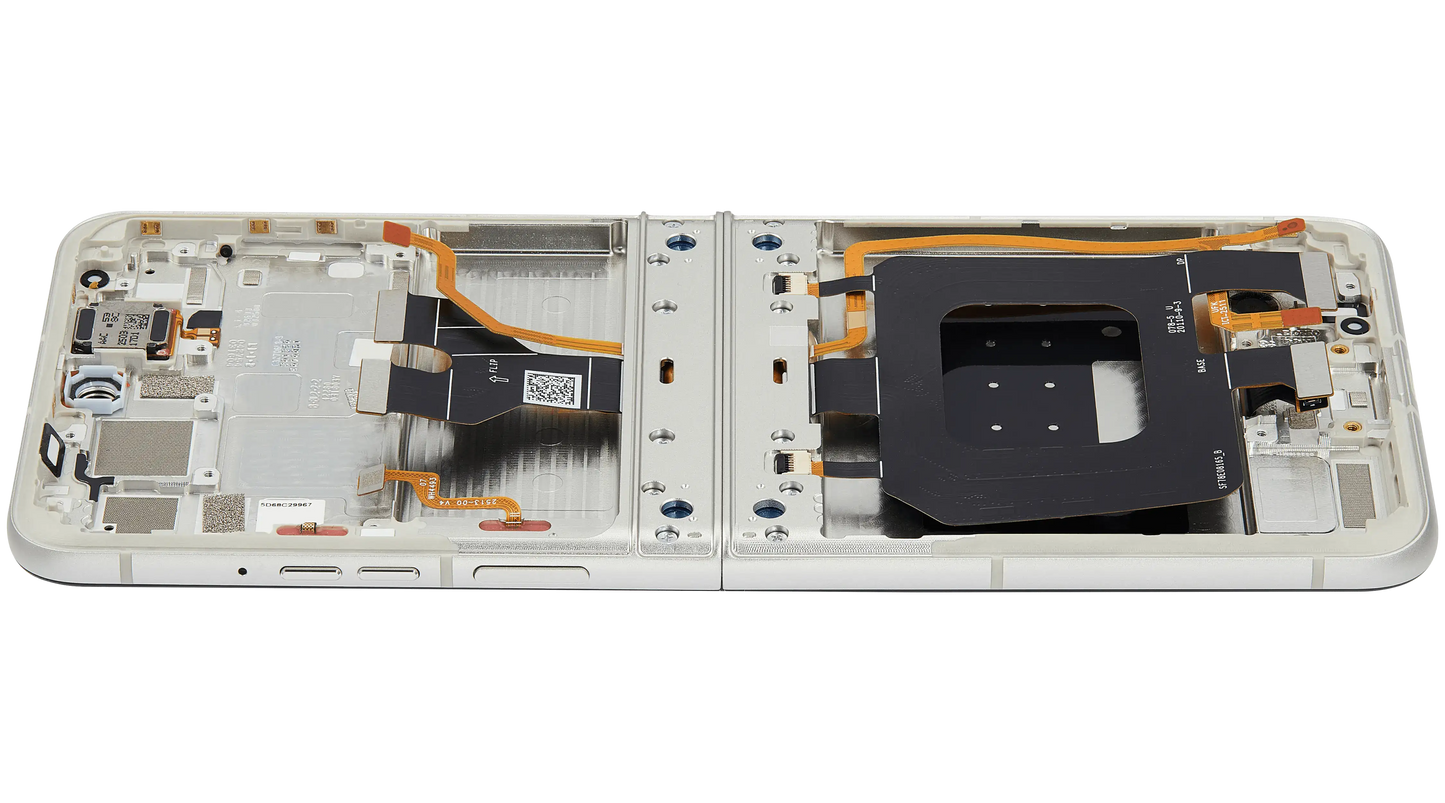 OLED Assembly With Frame For Motorola Razr 2025 / Razr 60 (XT2553 / 2025) (Refurbished) - Motorola replacement part image 5