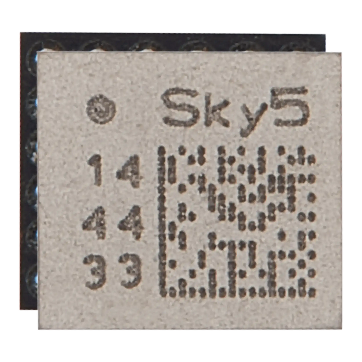 Intermediate High Frequency Ant IC For iPhone 13 Series (Sky 5-14)