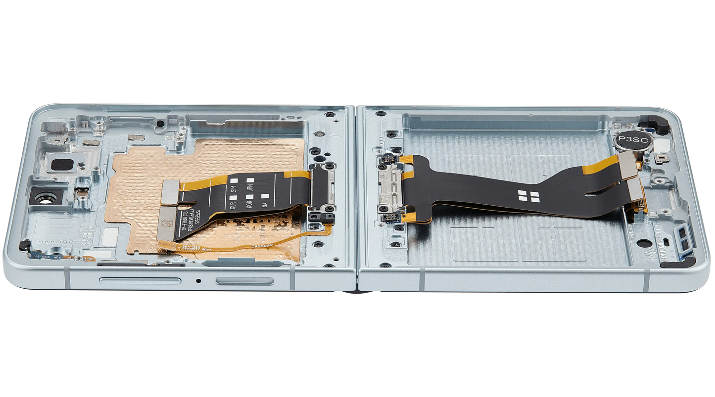 Inner OLED Assembly With Frame For Samsung Galaxy Z Flip 7 5G (US & International) (Refurbished) (Mint) - Replacement iPhone Parts